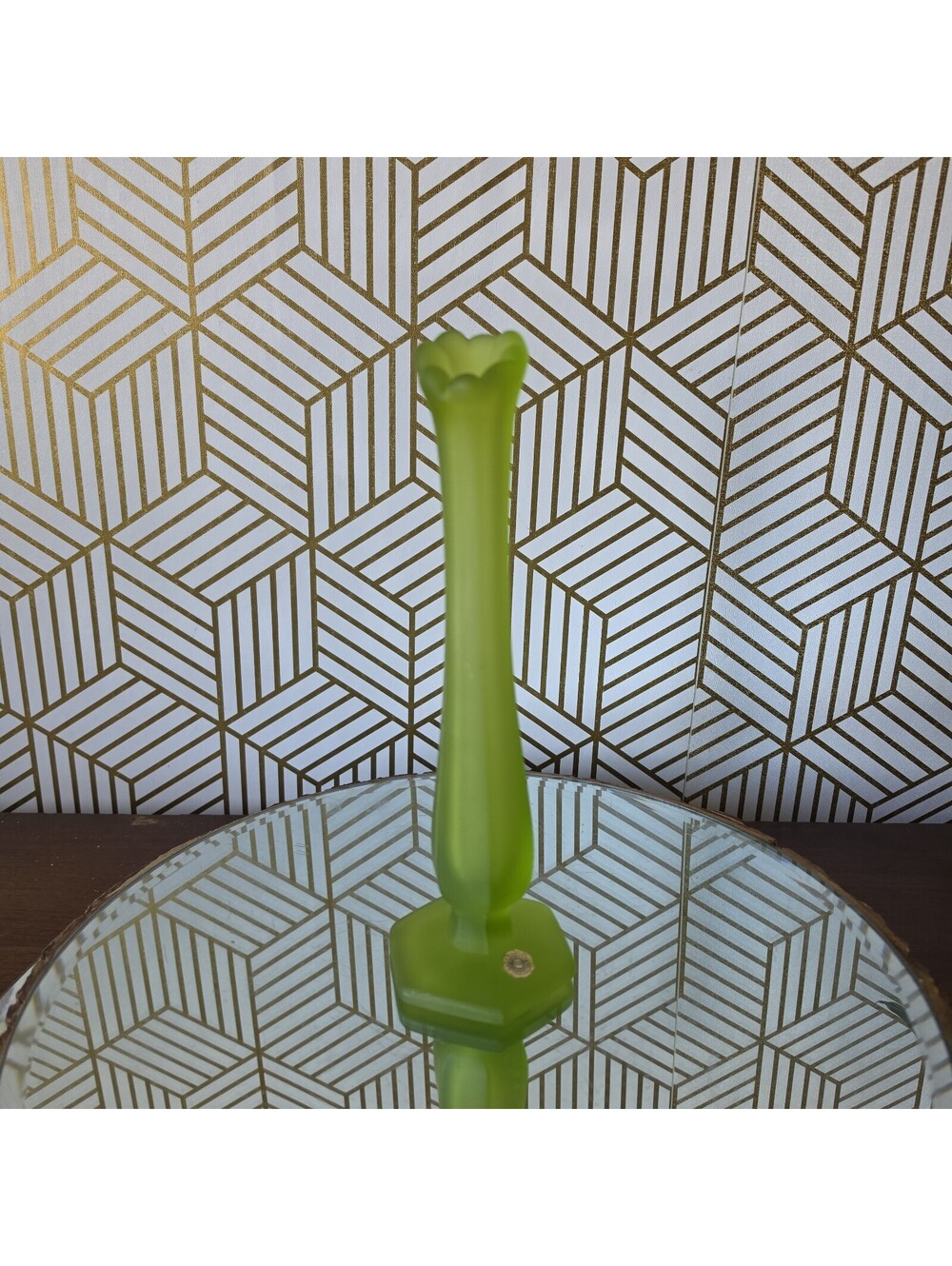 Vintage Westmoreland Collectible Frosted Green Satin Swung Stretch Bud Vase 9" - Picture 2 of 10
